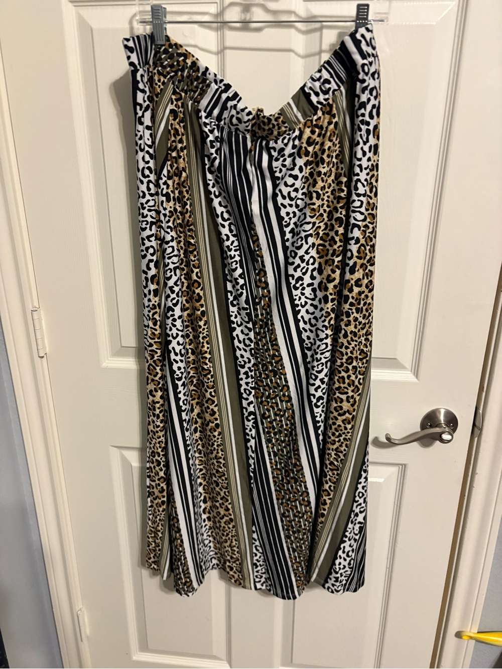 193- Cato Striped & Leopard print maxi skirt